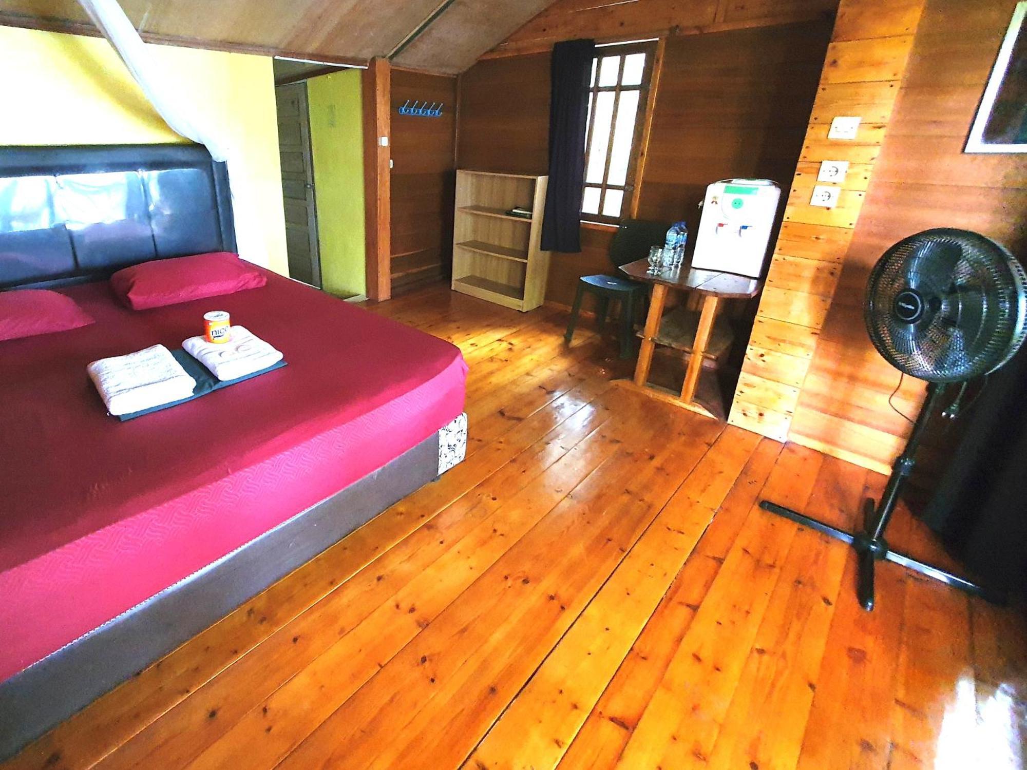 Santi Garden Bungalows Iboih Eksteriør bilde